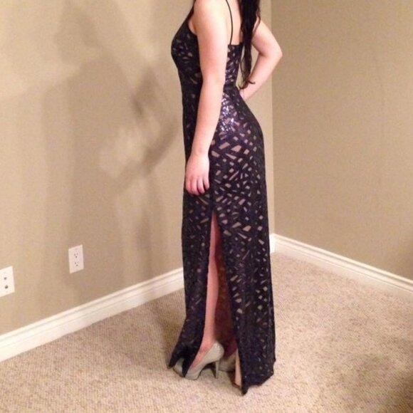 Prom Dress/Evening Gown - Picture 1 of 3